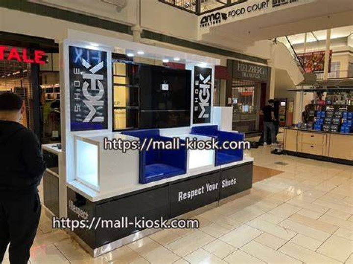 How much does it cost to start a kiosk business?